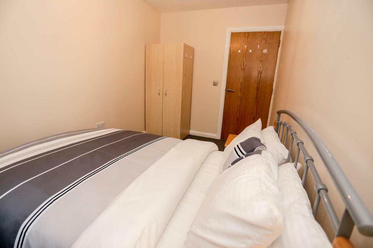 Freyas Apartment Manchester Exterior photo